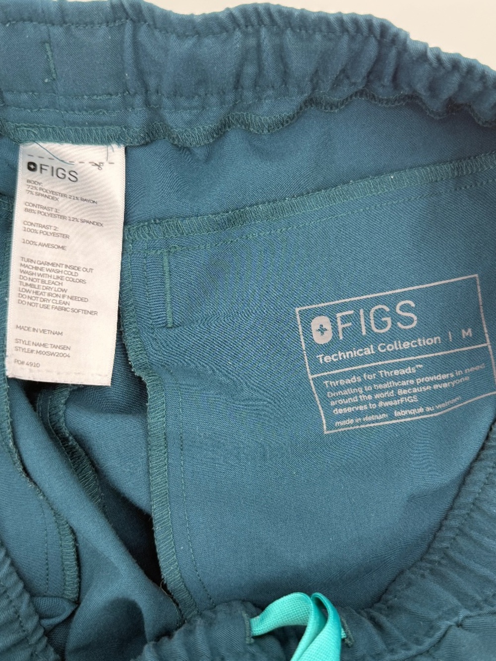 FIGS Scrub Set Top L Pants M Teal Caribbean Blue Catarina V Neck Zamora Joggers - Picture 7 of 7